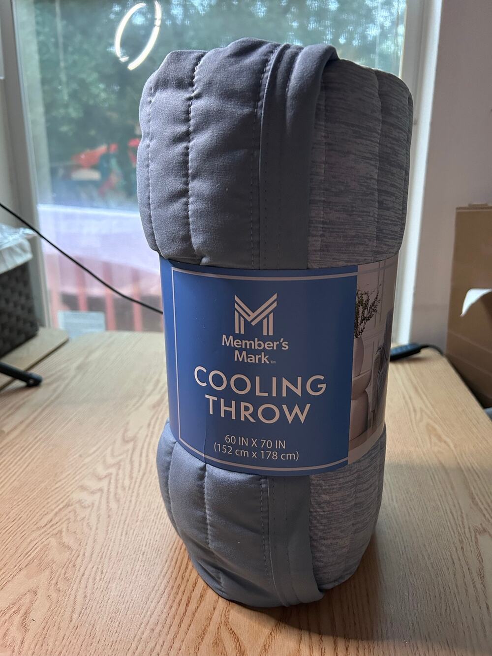 New Member's Mark Cooling Lounge Throw Blanket Light Blue Oversized 60”x70”